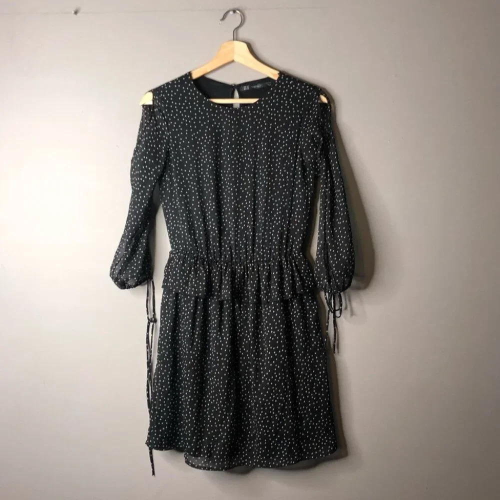 Zara black star  dress size xs
